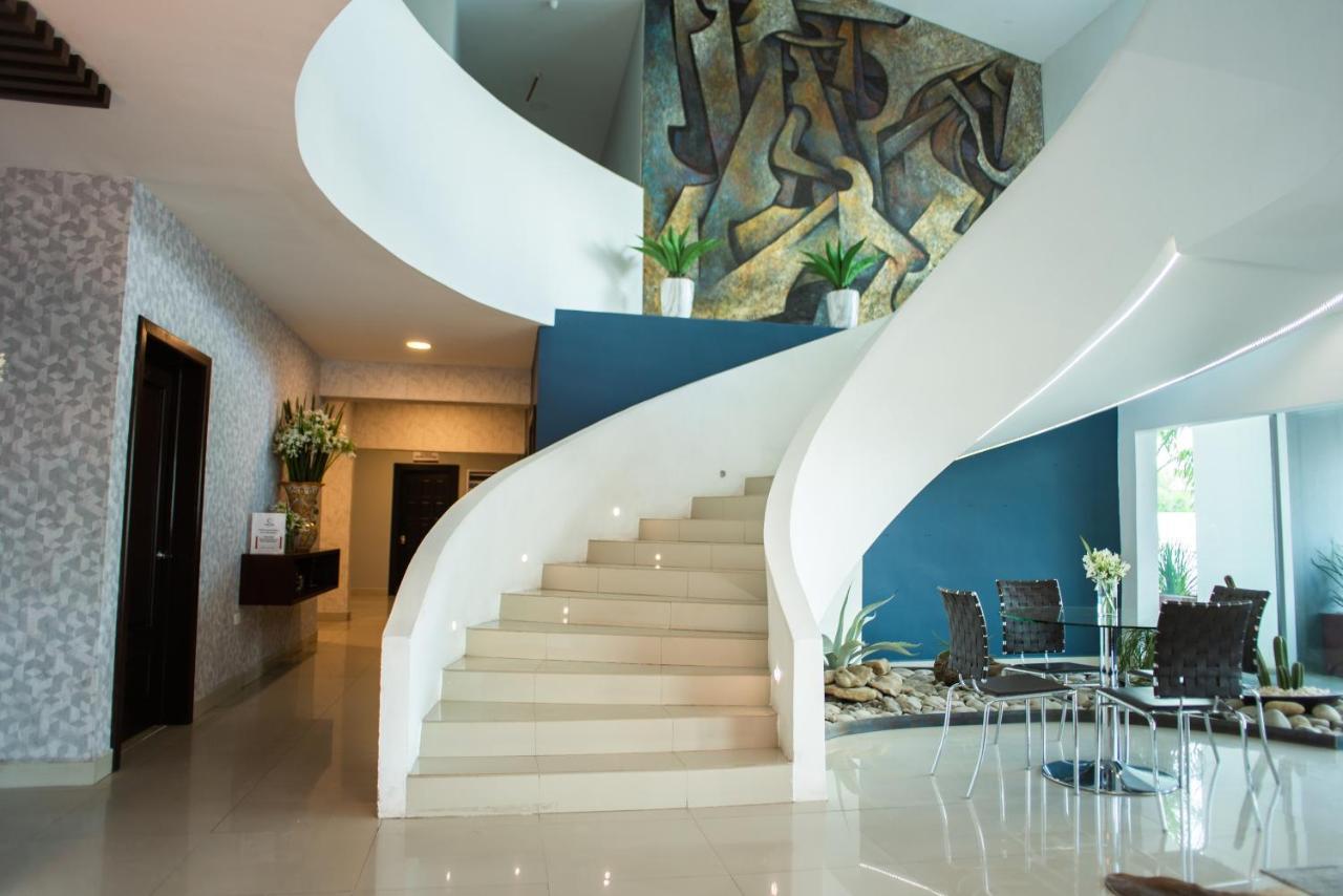 Stay Inn Hotels Reynosa Buitenkant foto